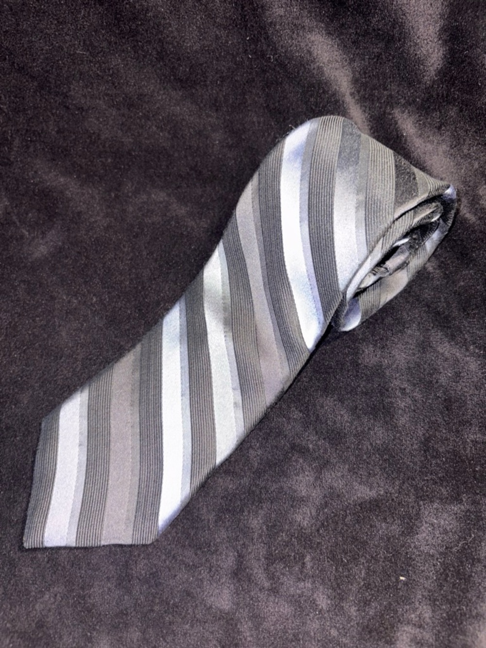 Calvin Klein Diagonal Stripe Silk Necktie OS Grey/Blue Classic Elegant
Preppy